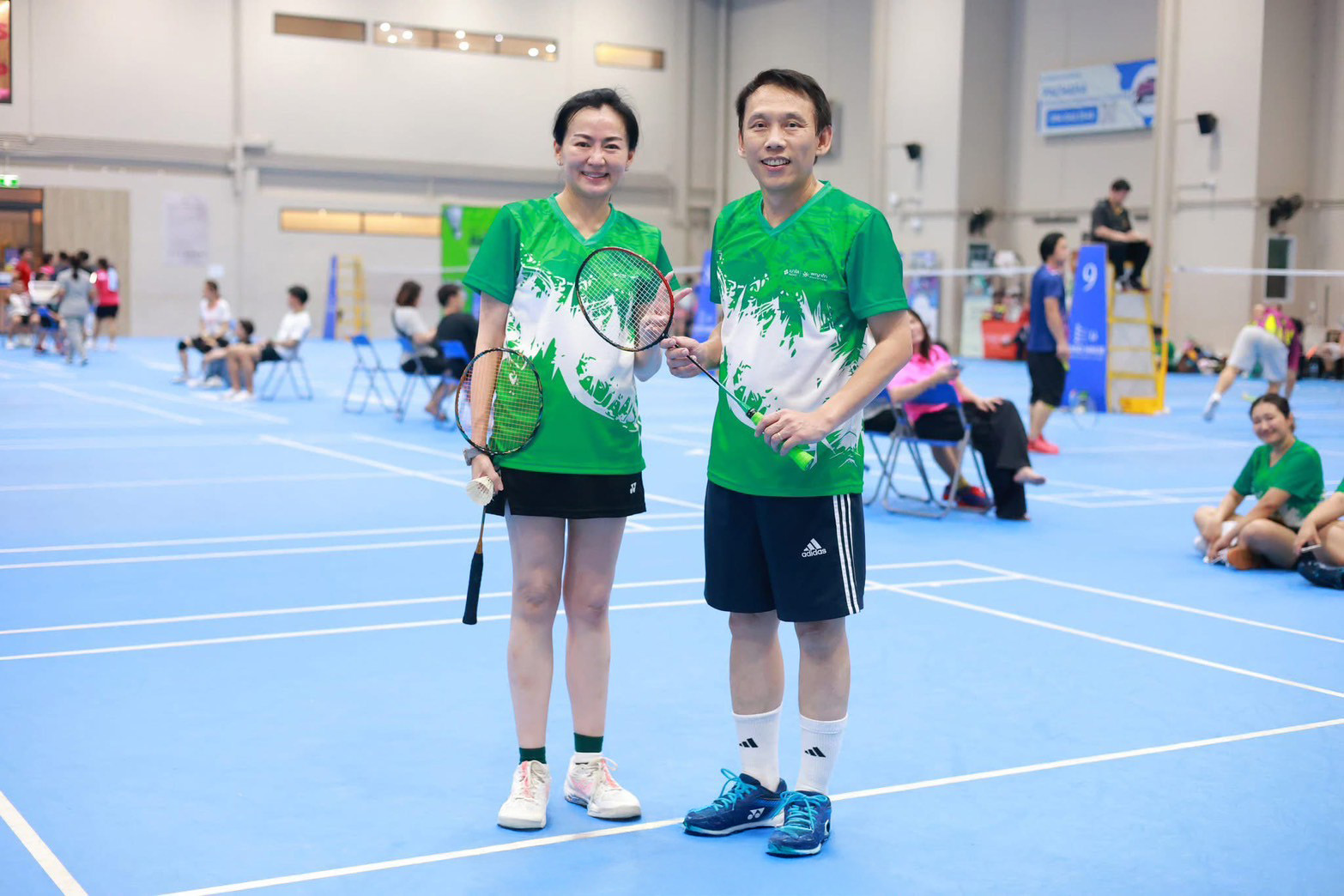IMAGE - 4945